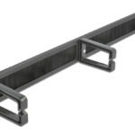 DELOCK cable management 66488, 19"/1U rack, 3x γάντζοι & βούρτσα, μαύρο - 4043619664887