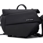 ARCTIC HUNTER τσάντα Crossbody YB00046 με θήκη tablet, 10L, μαύρη - 6970672353060