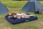BESTWAY φουσκωτό στρώμα 67374 με τρόμπα & 2x μαξιλάρια, διπλό, 203x152x22cm, μπλε - 6941607353660 - Image 2