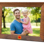 KODAK ψηφιακή κορνίζα CF102P με 10.1" οθόνη αφής, 1+32GB, WiFi, καφέ - 6972072903845